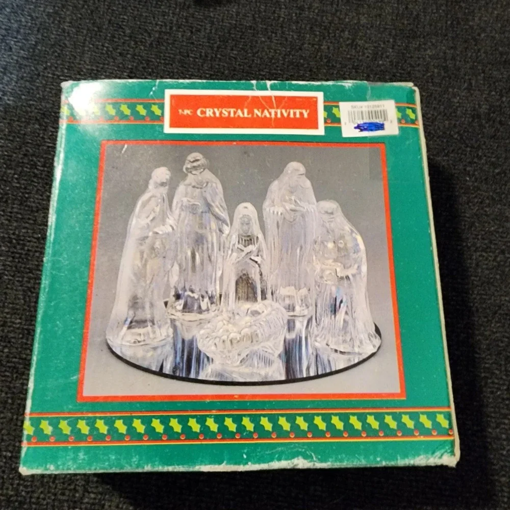 Wrst Coast Liquidators Crystaled Nativity Set‎  #10125911 Original Box